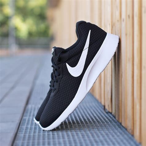 nike schuhe schwarz grün deichmann|NIKE Schuhe günstig online kaufen .